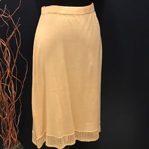 Knit skirt